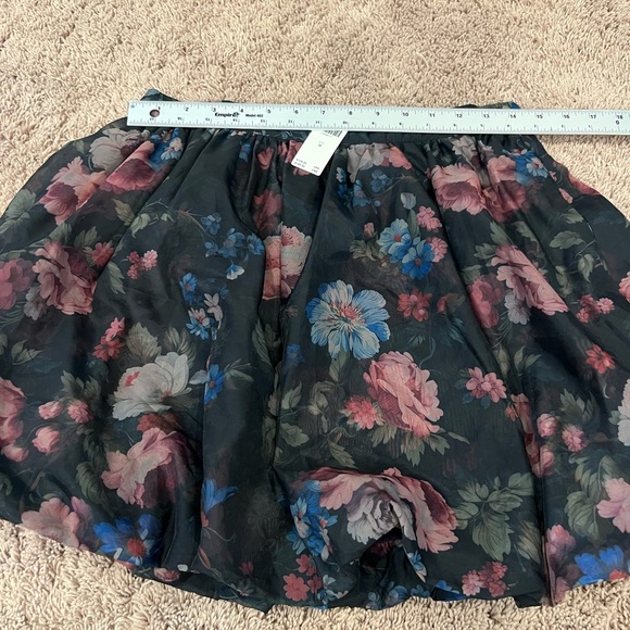 NWT new medium Anthropologie bubble skirt black floral pattern pockets elastic - Picture 15 of 15